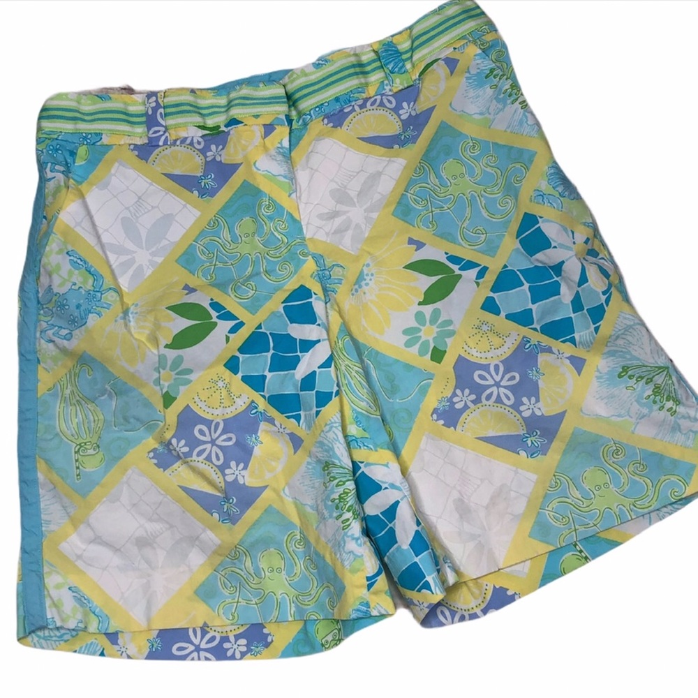 Vintage Lilly Pulitzer White Label  “Sea Life” blue and yellow lemon shorts 8